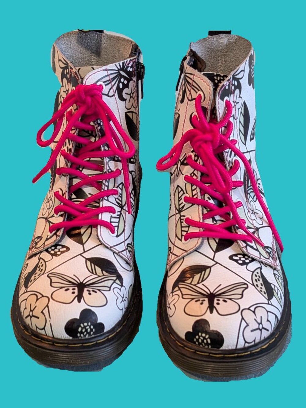 Dr. Martens UV-Reactive Floral Pattern Boots Size 6
